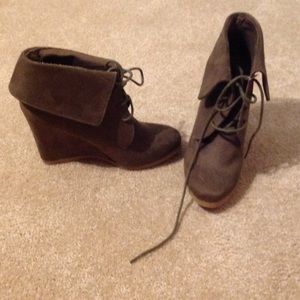 Mossimo Suede Wedges Brown