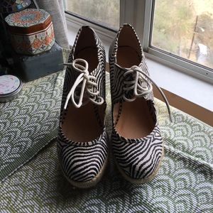 Also Patterned Wedges