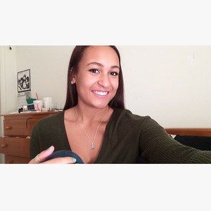 Meet your Posher, Alecia