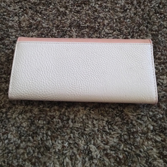Wallet - Picture 2 of 3