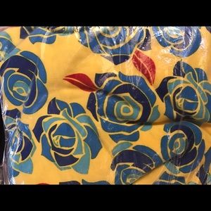 Lularoe L Irma Disney Roses