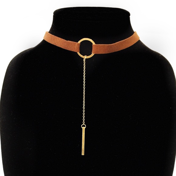 Jewelry - ELEGANT BROWN LEATHER CHOKER NECKLACE WITH PENDANT