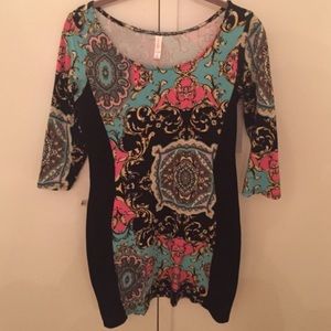 Long sleeve printed dress