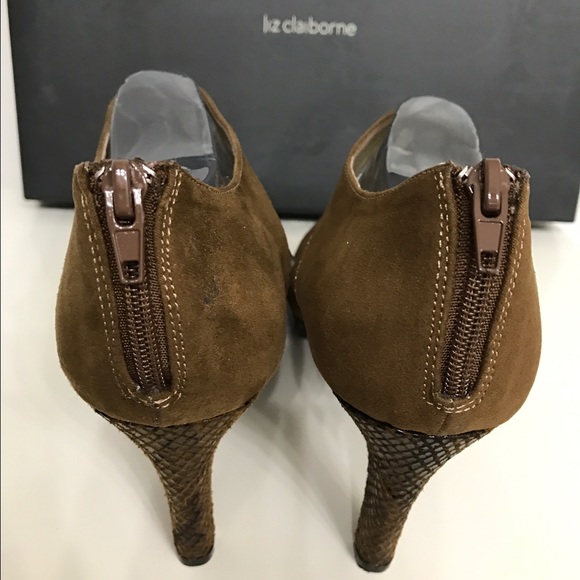 Liz Claiborne Suede Heels - Picture 3 of 4