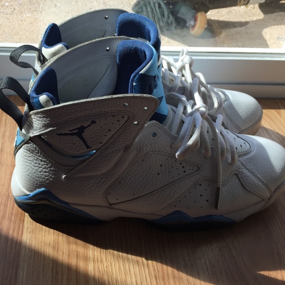Retro Air Jordan 7 'french blue'