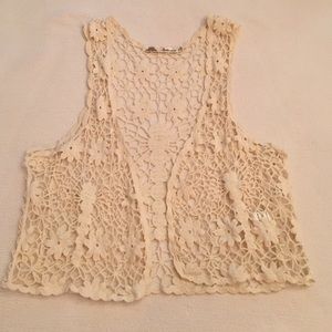 🇺🇸 Delicate Lace Vest 🇺🇸