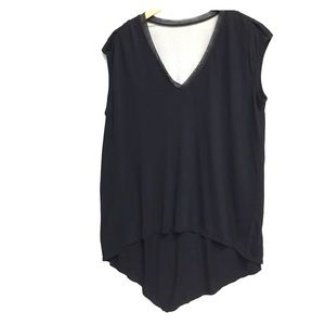 BCBGMaxazria black flowy top