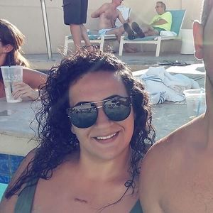 Meet your Posher, Eti