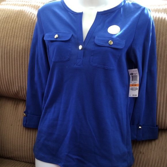 Cute blue soft detailed top.