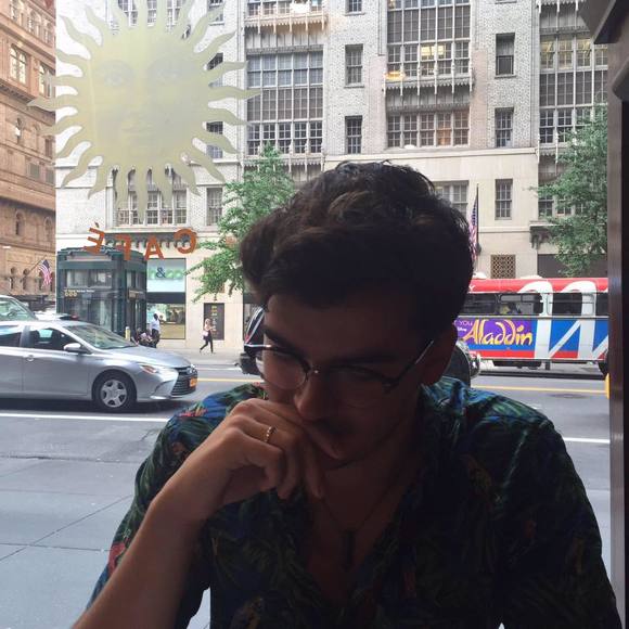 Meet your Posher, Rj