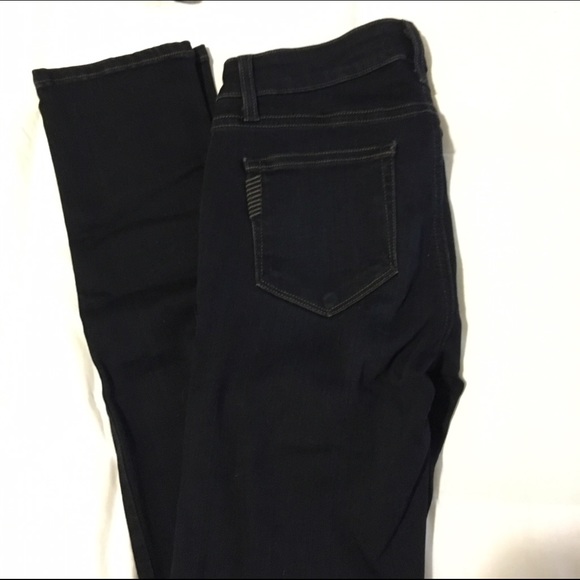 Dark blue Paige skinny jeans