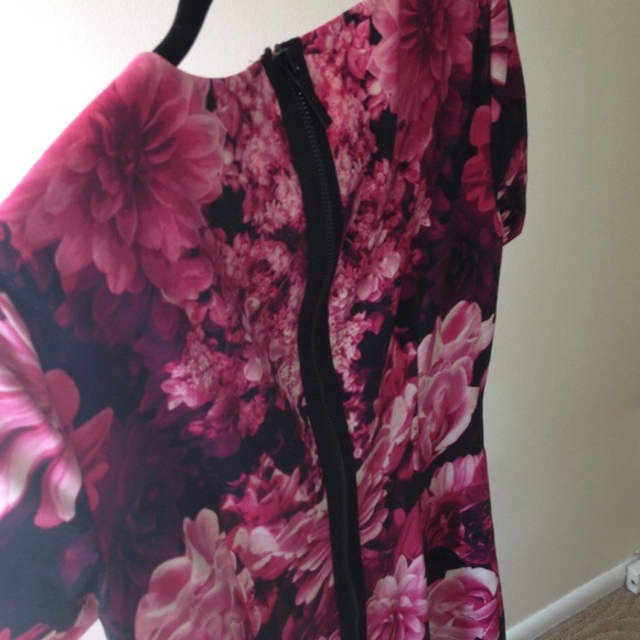 Michael Kors Floral-print Dress🌷🌺💐🌷🌸 - Picture 4 of 4