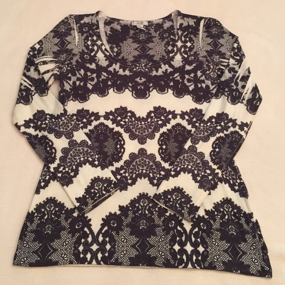 🇺🇸 Lace Look Caché Top 🇺🇸