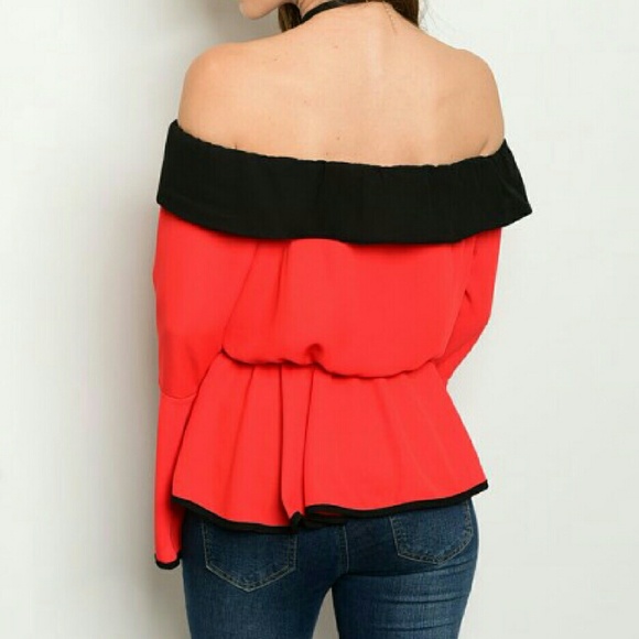 💋LAST ONE💋'SCARLET' OFF shoulder top. - Picture 2 of 2