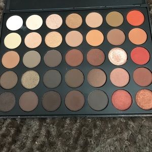 Morphe 350 matte palette