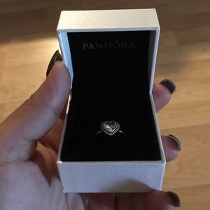 Pandora Ring