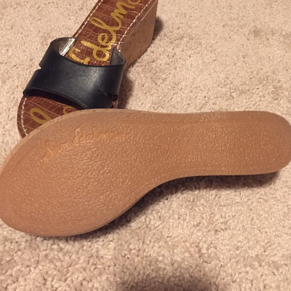 Never Worn - image 2