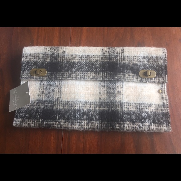 Deora Clutch Anthropologie