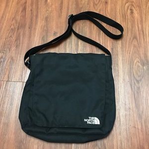 Women's Northface Crossbody Purse