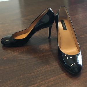 Ann Taylor Skyler patent leather pumps black