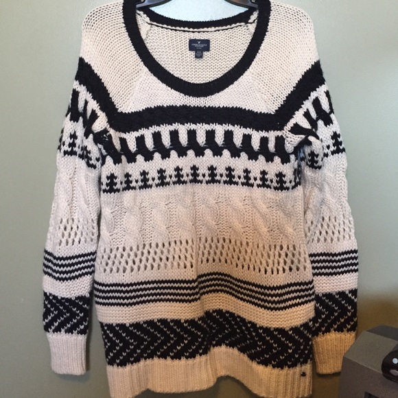 American eagle sweater