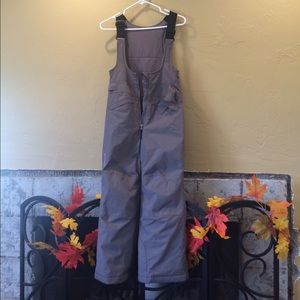 Columbia kids ski bibs size 7/8 grey