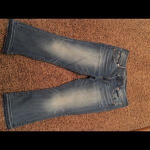 American eagle capris