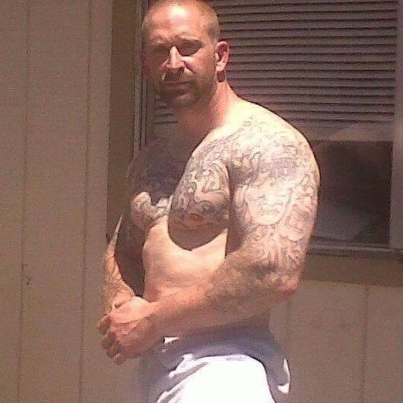 Meet your Posher, Vanessa - Picture 1 of 1