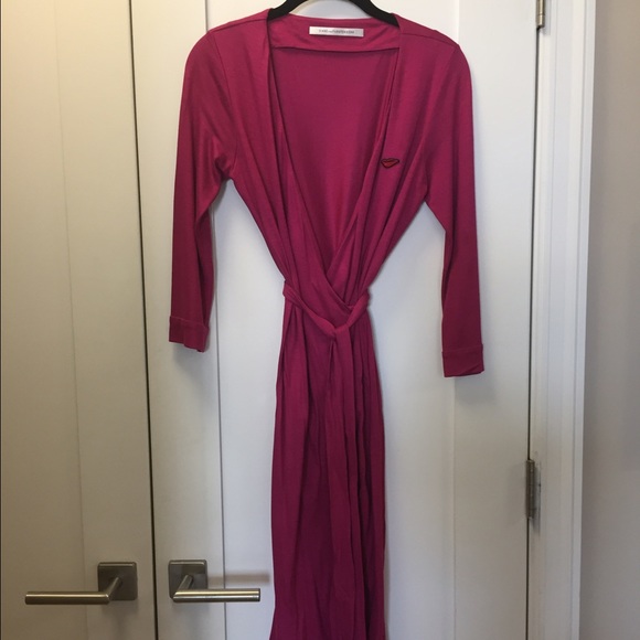 Diane von Furstenberg pink wrap dress