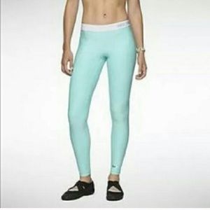 Nike pro Tiffany blue leggings