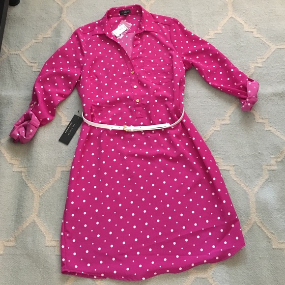 Flattering and fun dress for work and happy hour!