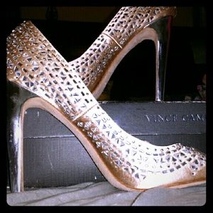 Vince Camuto heels