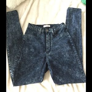 Vibrant Highwaisted denim jeans