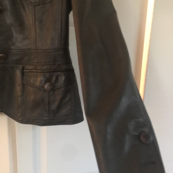 Leather jacket - Picture 3 of 3