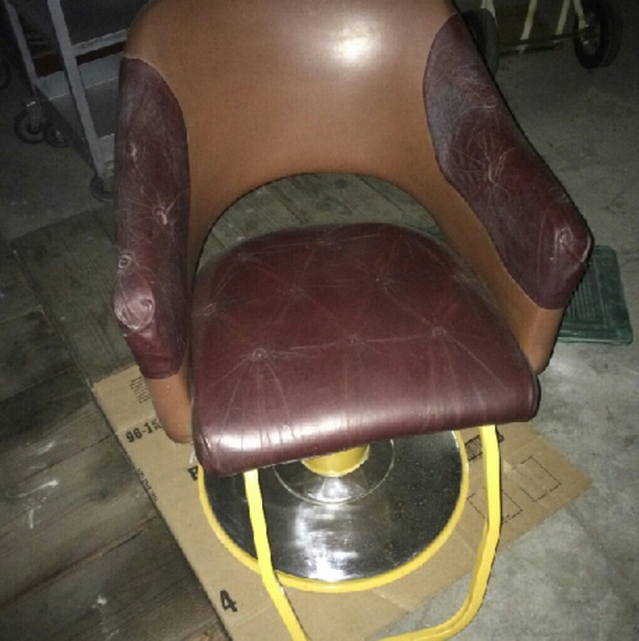 Salon Chair