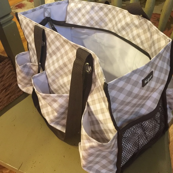 Fabulous Thirty One bag with pockets