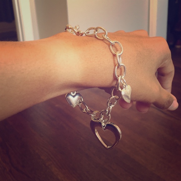 Heart charm bracelet