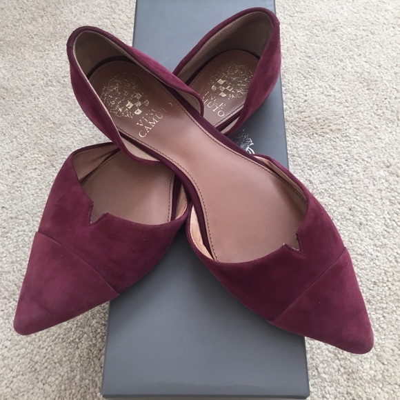 Vince Camuto Pointy Toe Flats