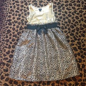 Girls dress