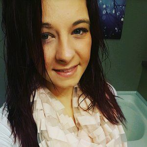 Meet your Posher, Alaina