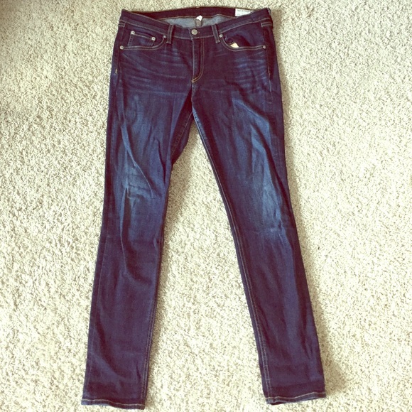 Rag and Bone Kensington skinny in size 32