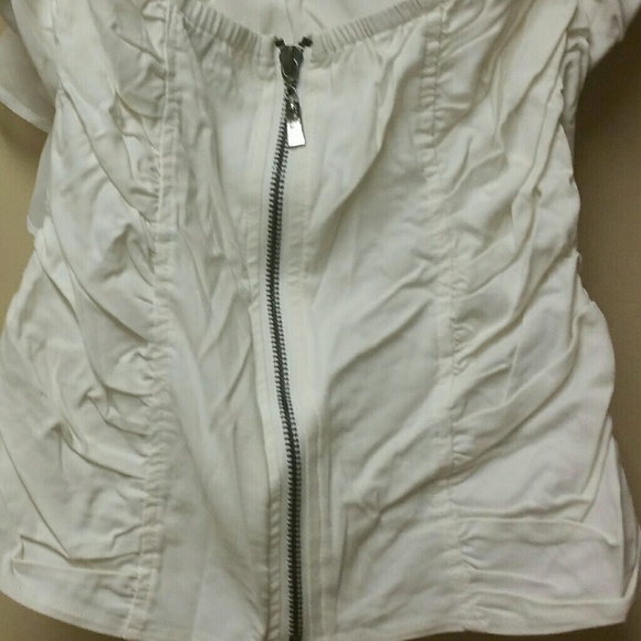 Cute Strapless top - Picture 3 of 3