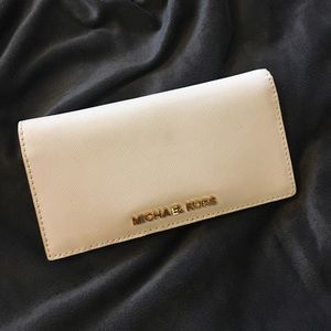Michael Kors slim white wallet