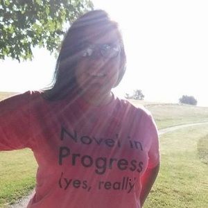 Meet your Posher, Laura lee