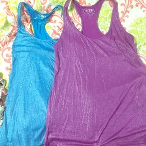 Shiny tank tops