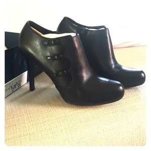 Maria Sharapova Cole Haan Air Alexis Bootie