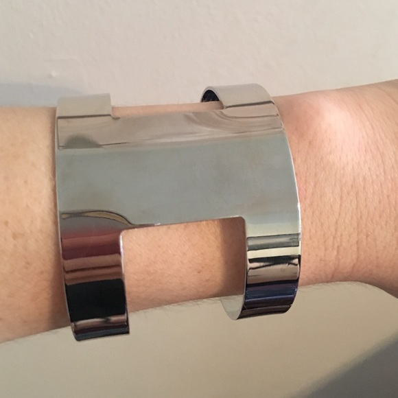 Cuff bracelet - Picture 3 of 3