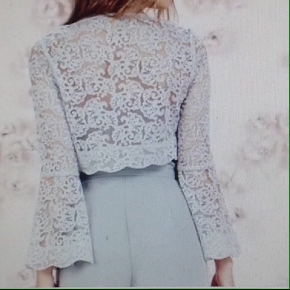 LC Lauren Conrad Tops - {Lauren Conrad} Dramatic and Flirty Top