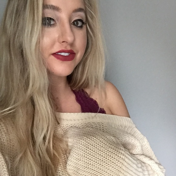 LAST Lush Vanilla Sweater - Picture 2 of 4