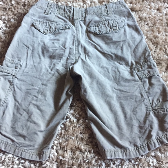 Shorts - Picture 2 of 3